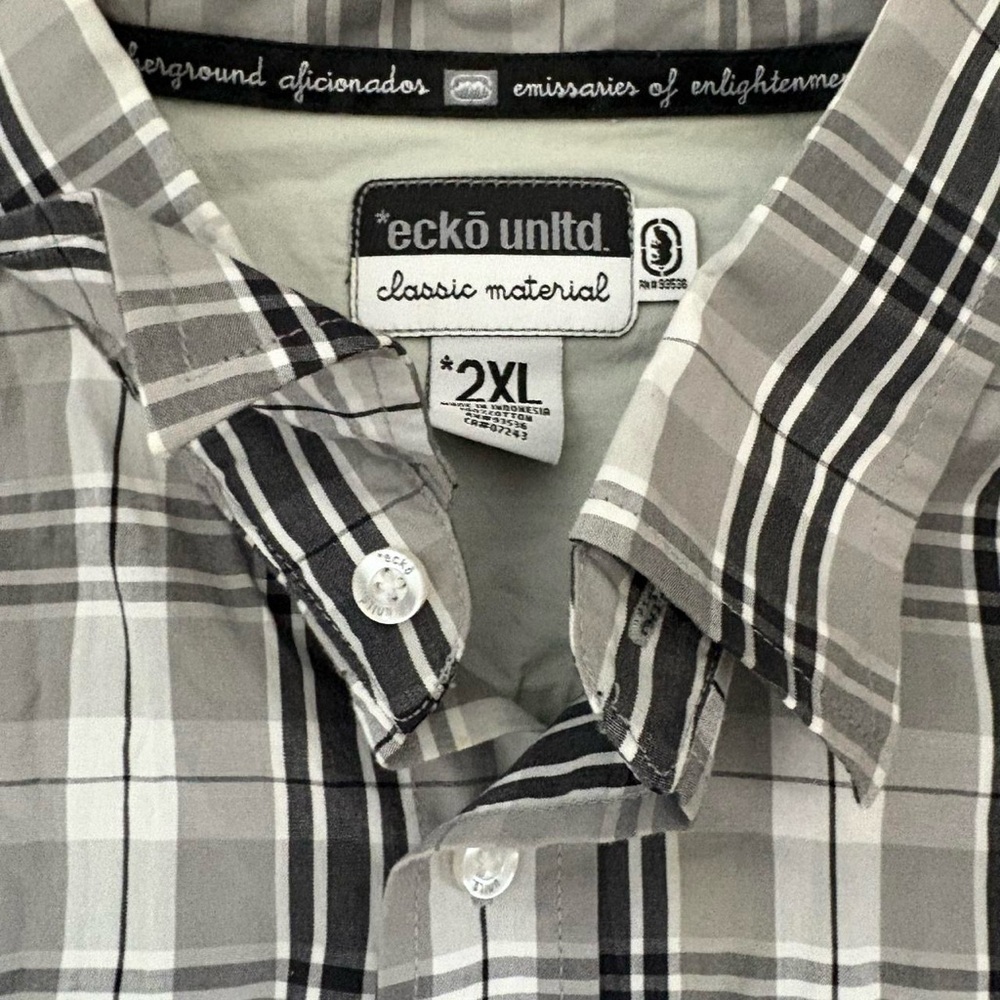 Ecko Unlimited Men's Classic Plaid Shirt - Black and Gray